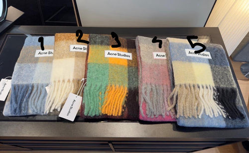 Checked Soft Winter Scarf