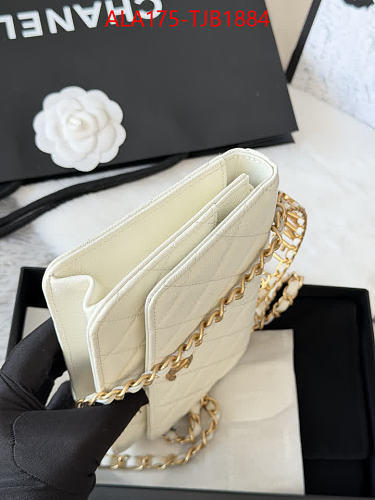 ELEGANT QUILTED CHAIN BAG. TOP QUALITY GENUINE LEATHER 19*12
