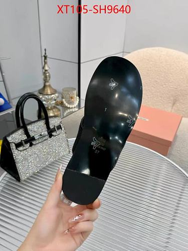 Elegant Flat Slides With Signature Pattern womens shoes