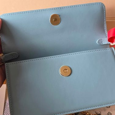 PRE-OWNED LEATHER BLOOM WALLET ON CHAIN CROSSBODY WOMEN BAGS