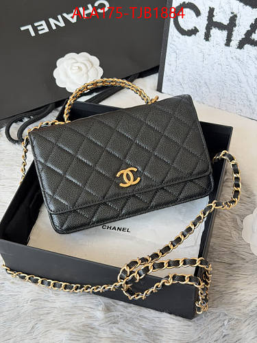 ELEGANT QUILTED CHAIN BAG. TOP QUALITY GENUINE LEATHER 19*12
