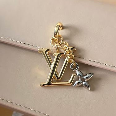PRE-OWNED LEATHER BLOOM WALLET ON CHAIN CROSSBODY WOMEN BAGS