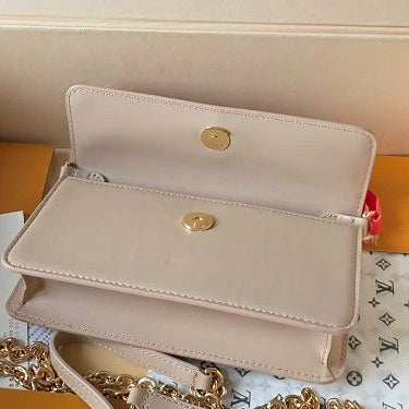 PRE-OWNED LEATHER BLOOM WALLET ON CHAIN CROSSBODY WOMEN BAGS
