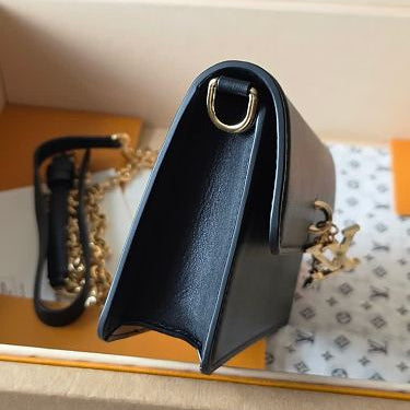 PRE-OWNED LEATHER BLOOM WALLET ON CHAIN CROSSBODY WOMEN BAGS