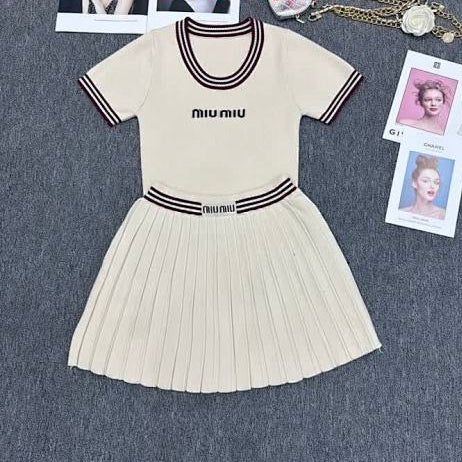 PREPPY PLEATED KNIT DRESS SET-ONE SIZE FITS ALL SUITS