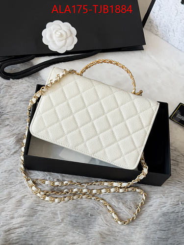 ELEGANT QUILTED CHAIN BAG. TOP QUALITY GENUINE LEATHER 19*12